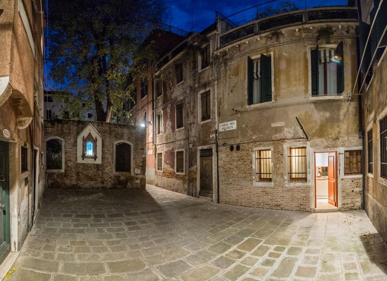 Nike Appartamenti Venice Exterior photo